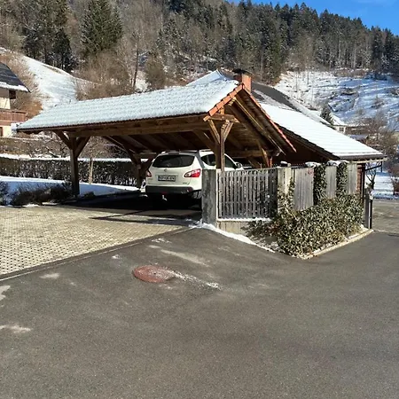 Marla Апартаменты *